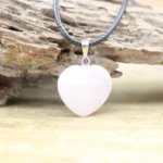 Necklace with heart pendant in natural rose quartz