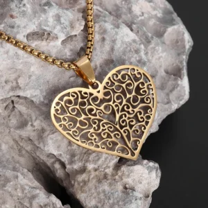 Gold necklace with chased heart pendant SARA