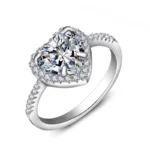 ARIA white heart ring